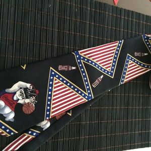 MEN'S COLLECTOR'S DESIGNER TIE COCA COLA